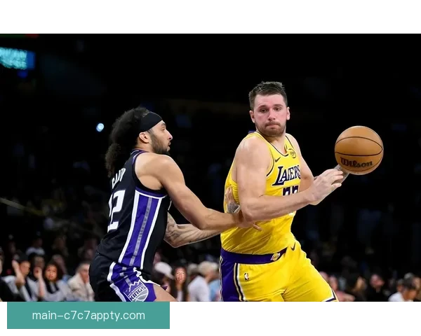 东契奇37三双詹皇助湖人胜奇才